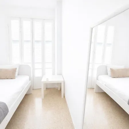 Cozy Corner 2 Bdr Center Platform 357 Ltd Apartamento