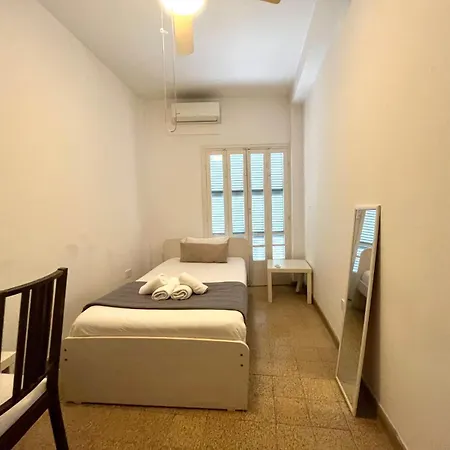 Cozy Corner 2 Bdr Center Platform 357 Ltd 公寓 *