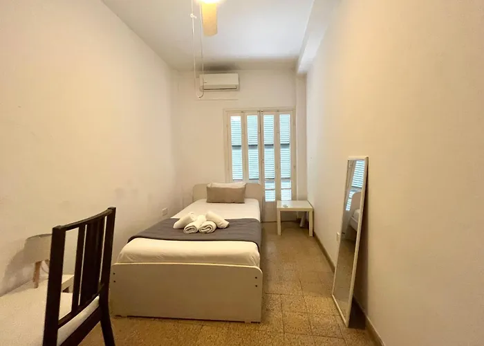 Cozy Corner 2 Bdr Center Platform 357 Ltd 公寓 *