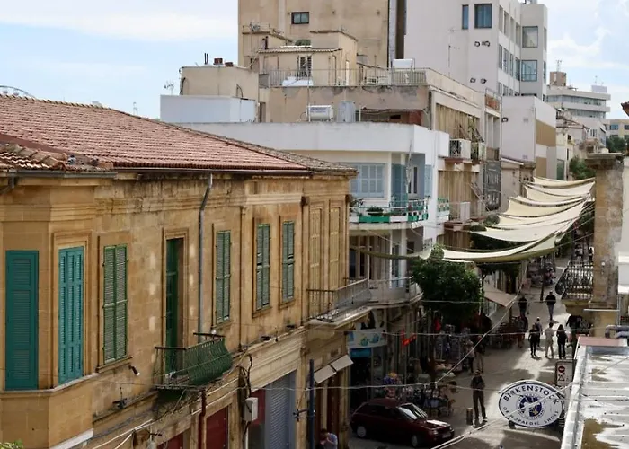 Cozy Corner 2 Bdr Center Platform 357 Ltd 公寓 尼科西亚