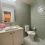 Cozy Corner 2 Bdr Center Platform 357 Ltd * نيقوسيا